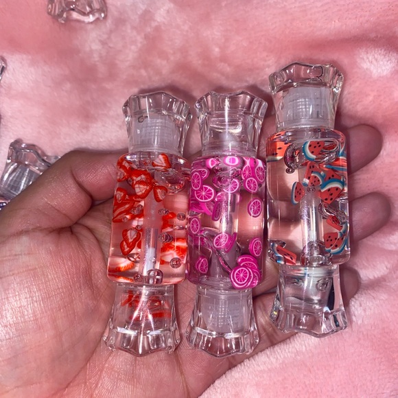 Watermelon clear lipgloss - Picture 2 of 3